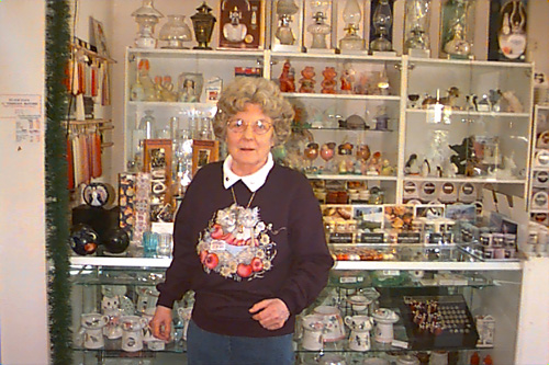 mom8.jpg - 105005 Bytes